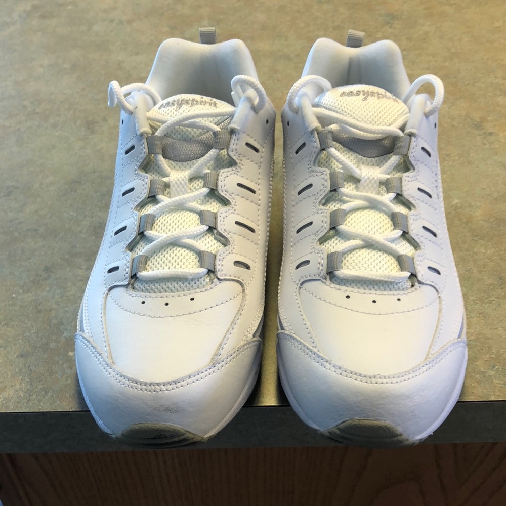 Easy Spirit Roadrun Womens Sneakers